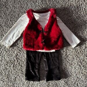 Tahari Baby White and Gold Polka Dot 4 piece set